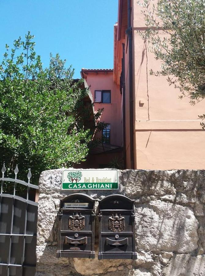 B&B Casa Ghiani Isili Exterior photo